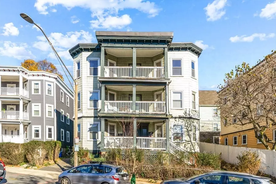 427 Medford Street #3, Somerville, MA 02145