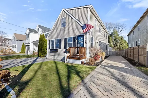 59 Wompatuck Rd, Hingham, MA 02043