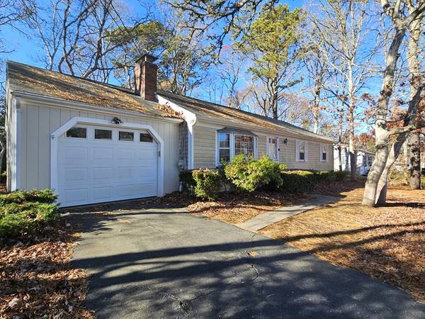 45 Buttonwood Rd, Harwich, MA 02645