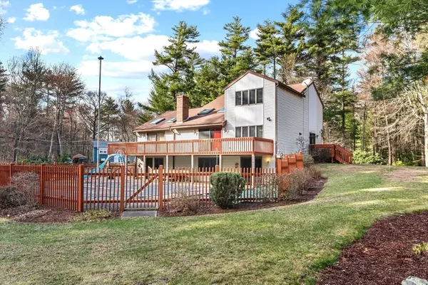 Lakeville, MA 02347,55 Hill Street