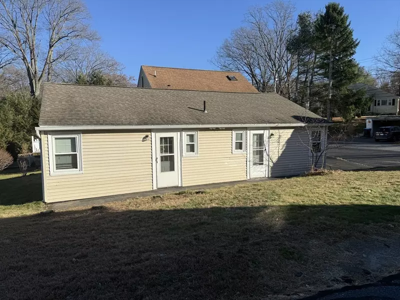 3 Jordan Rd #A, Shrewsbury, MA 01545