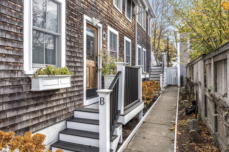 143 Bradford Street #B, Provincetown, MA 02657