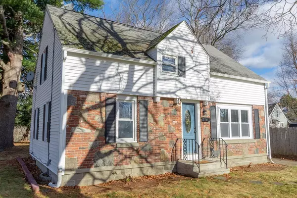 Oxford, MA 01540,3 Hamilton