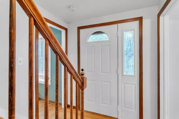 Agawam, MA 01030,65 Pheasant Run Cir