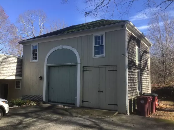 Middleboro, MA 02346,5 Nemasket St