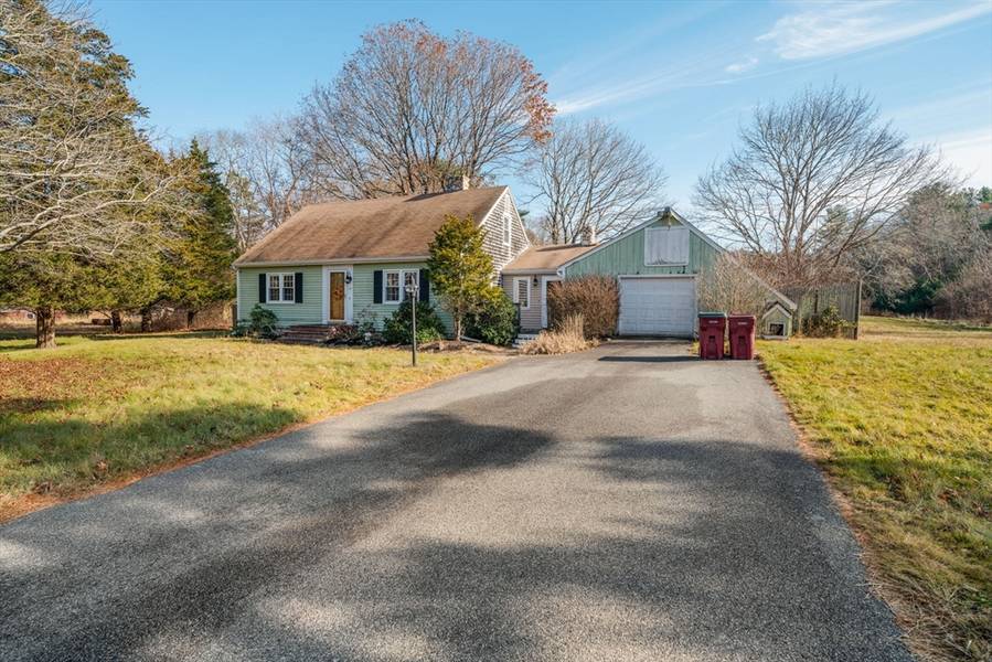 125 Cedar St, Middleboro, MA 02346