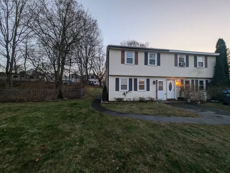 25 Bentley Cir #25, Methuen, MA 01844