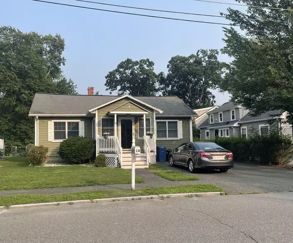 14 Line Rd, Wakefield, MA 01880