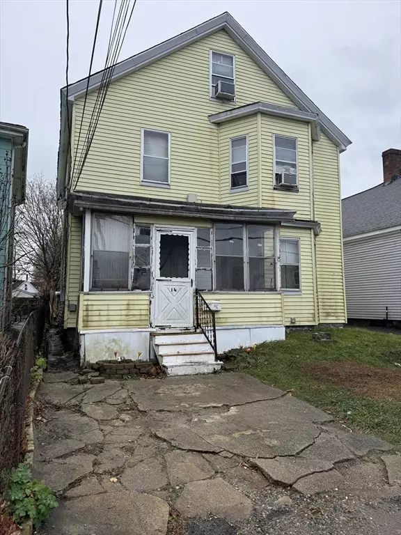 Taunton, MA 02780,14 Pine St