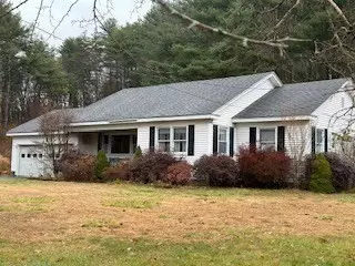 231 River St, Palmer, MA 01069