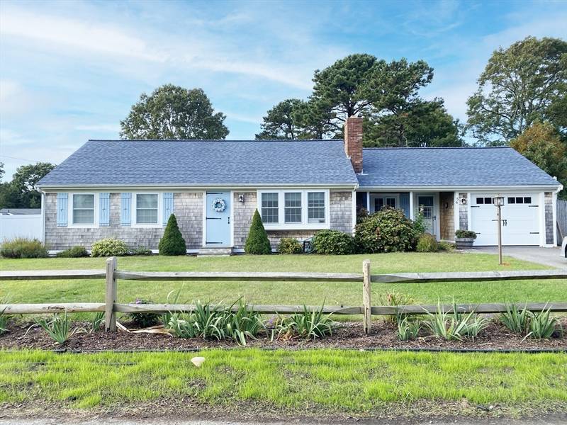 56 Captain Lothrop, Yarmouth, MA 02664