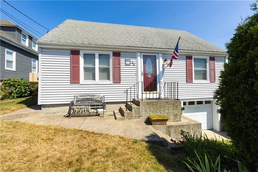 46 Bliss St, East Providence, RI 02914