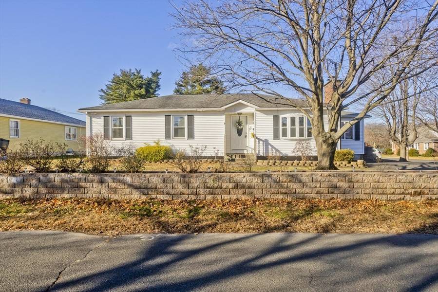 87 Haviland St, Ludlow, MA 01056