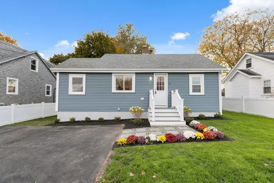 15 Dundee Drive, Marshfield, MA 02050