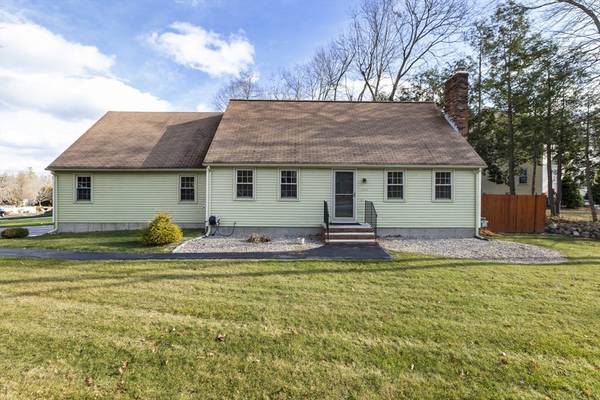 132 Salisbury Street, Holden, MA 01520