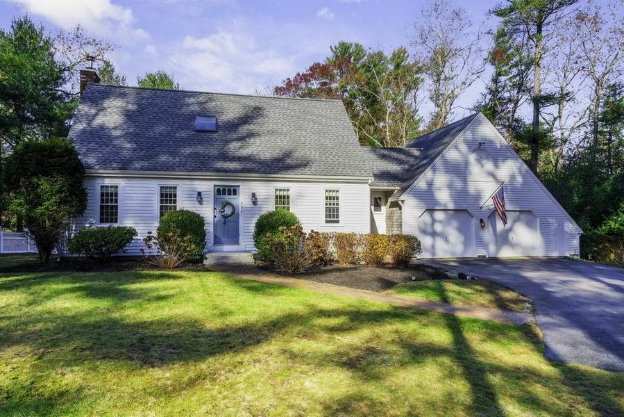 424 Chandler St, Duxbury, MA 02332