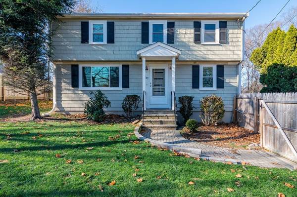 387 Liberty St, Braintree, MA 02184