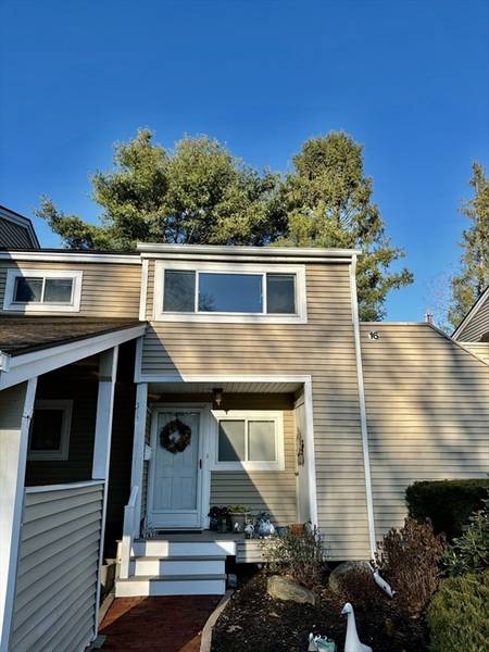 144 Pleasant St #16, Walpole, MA 02032