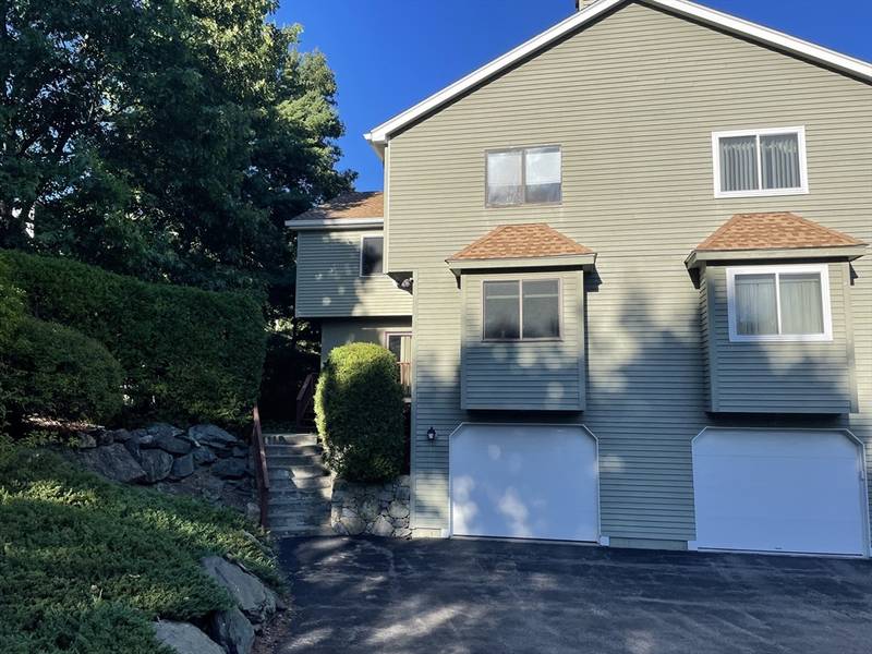 103 Arrowhead Cir #103, Ashland, MA 01721