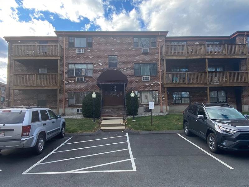 14 Mayberry Drive #10 - C, Westborough, MA 01581