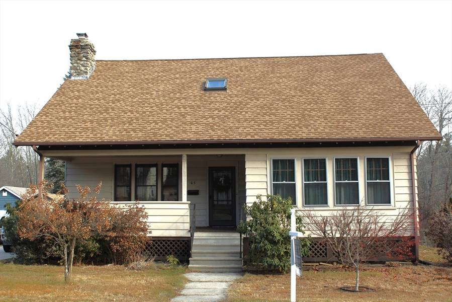 65 School St, Auburn, MA 01501