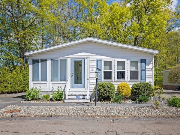 12 Kylee, Plainville, MA 02762