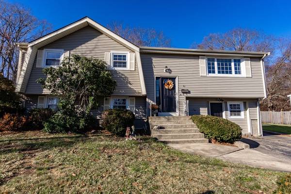 61 Fernandez Cir, Randolph, MA 02368