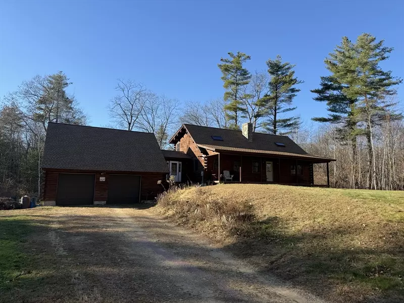 33 Mile Rd, Hubbardston, MA 01452