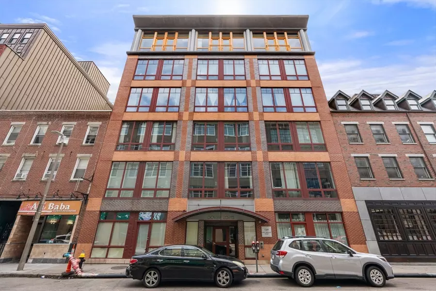 139 East Berkeley St #301, Boston, MA 02118