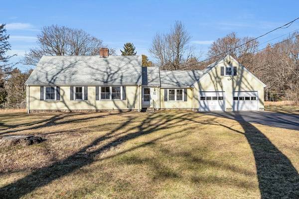 97 South Rd, Holden, MA 01520