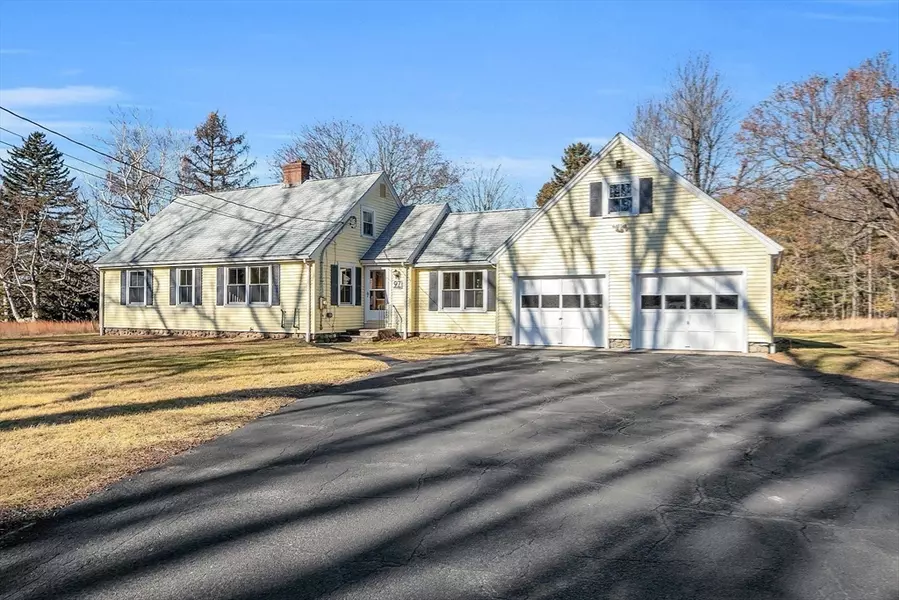 97 South Rd, Holden, MA 01520