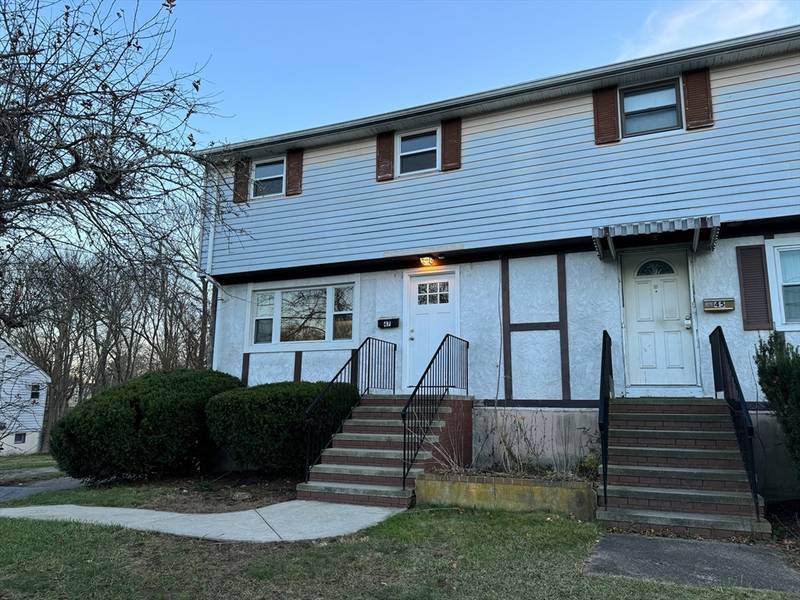 47 Raechel Rd #47, Randolph, MA 02368