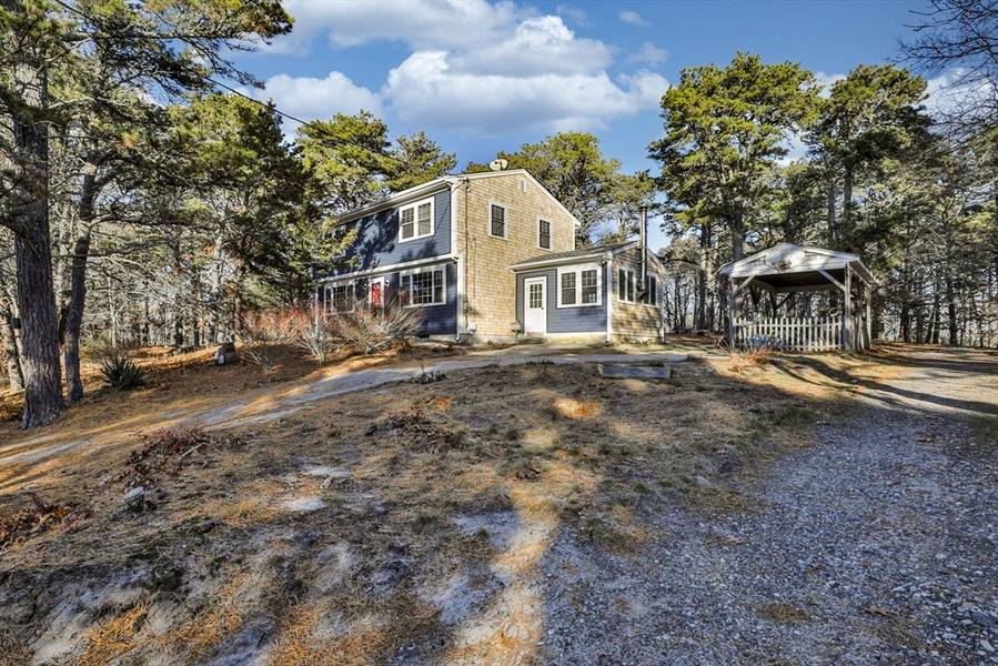 25 Cannon Hill Road, Wellfleet, MA 02663