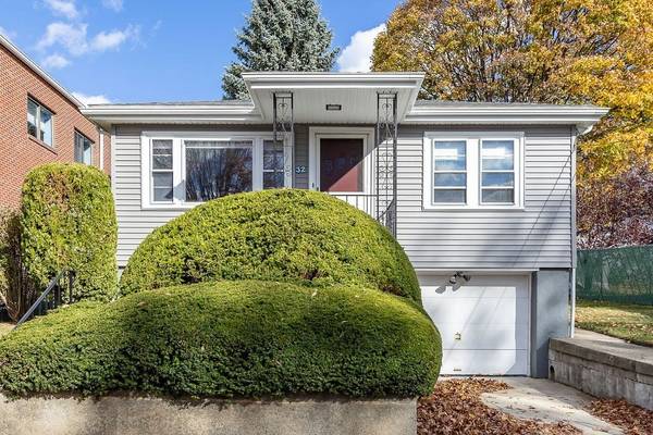 32 Duncan Rd, Everett, MA 02149