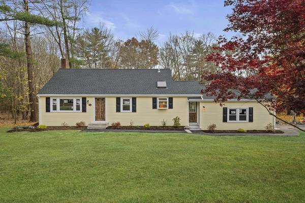 36 Center, Pembroke, MA 02359