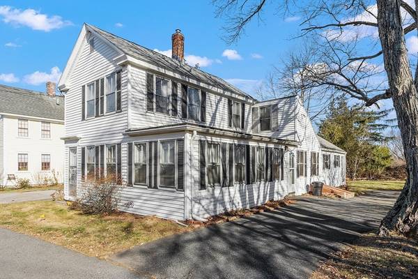 66 Central Street, Southborough, MA 01745