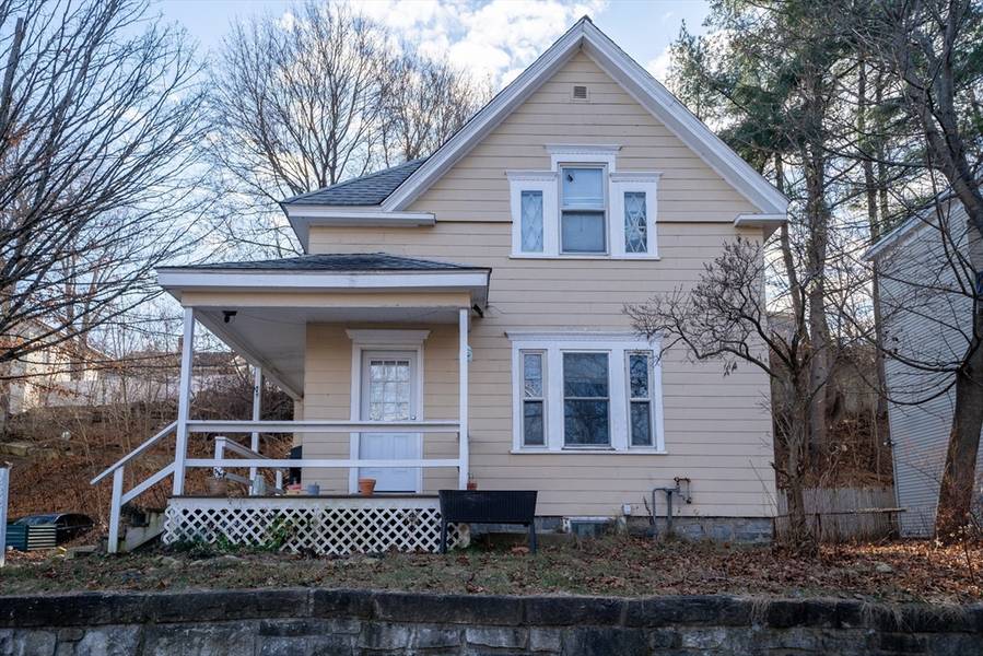 282 Fairmount St, Fitchburg, MA 01420