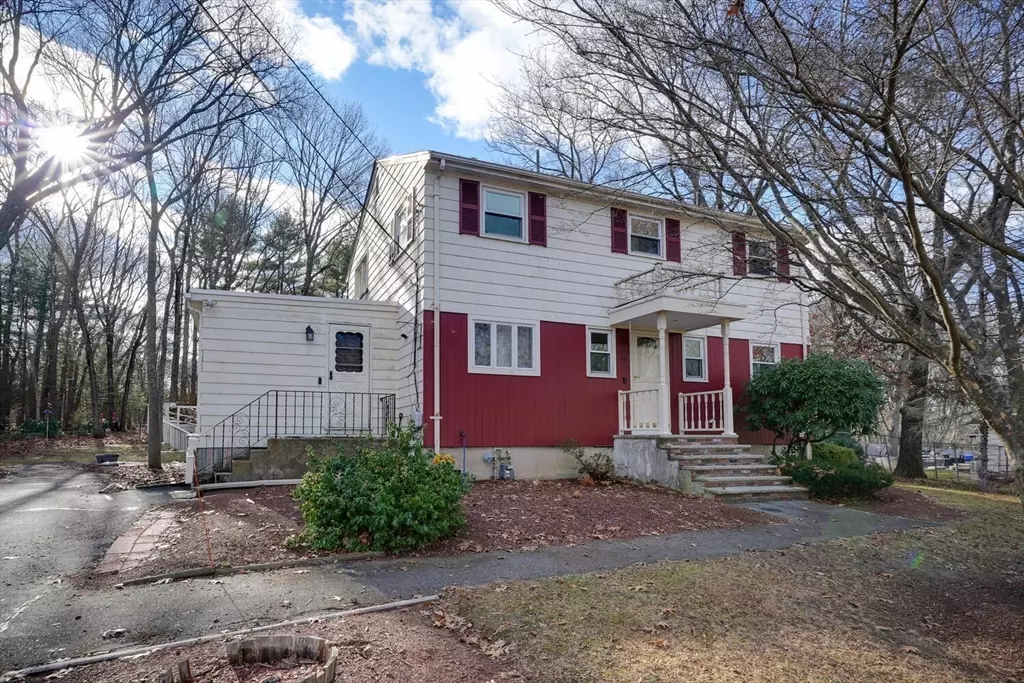 Burlington, MA 01803,10 Caroline St