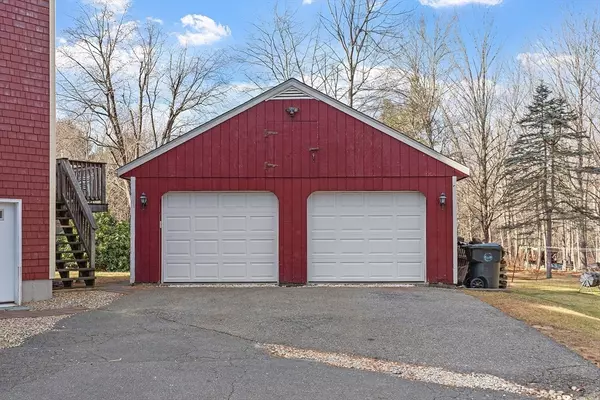 Holden, MA 01522,50 Quinapoxet St