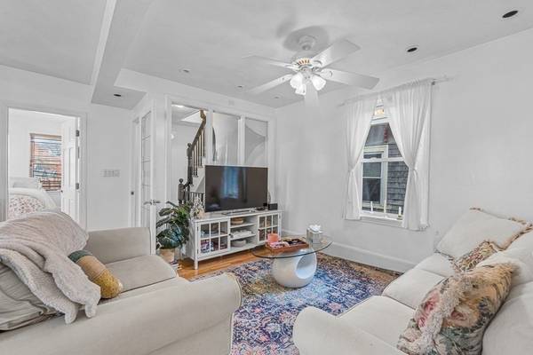 24 Callender St #24, Cambridge, MA 02139