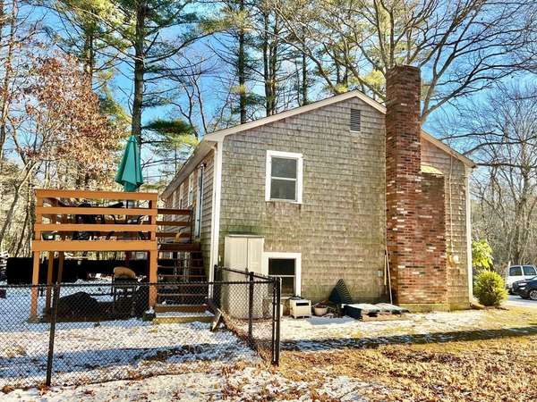 Pembroke, MA 02359,50 Standish St