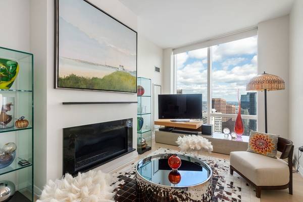 1 Franklin St #4905, Boston, MA 02110