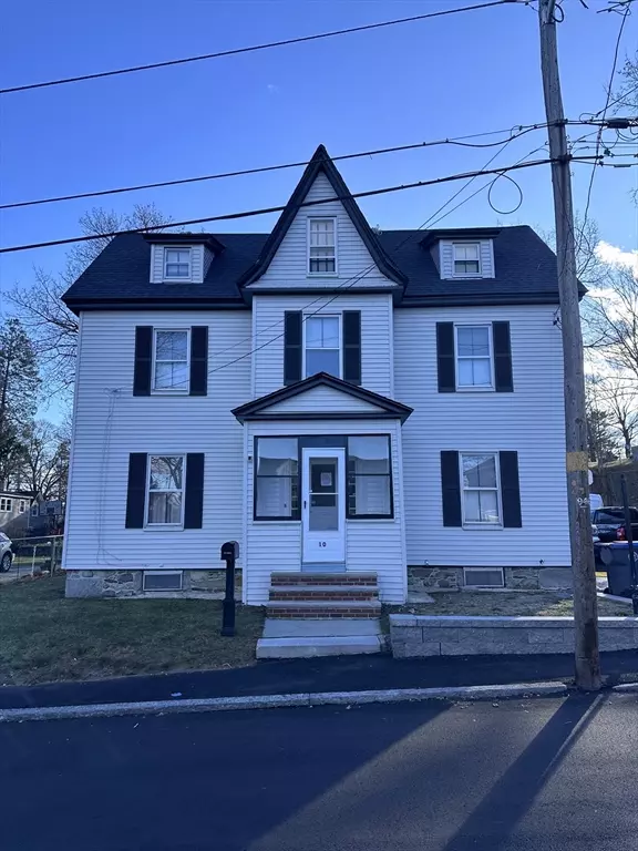 10 Grove St, Methuen, MA 01844