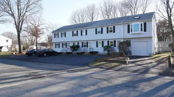 40 Lawn St, Attleboro, MA 02703