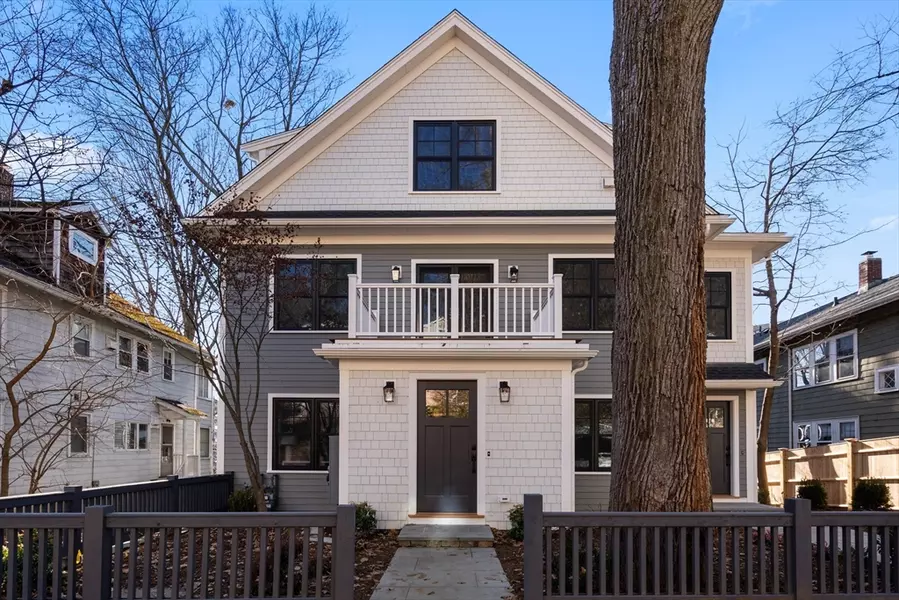 61 Mason Terrace #61, Brookline, MA 02446