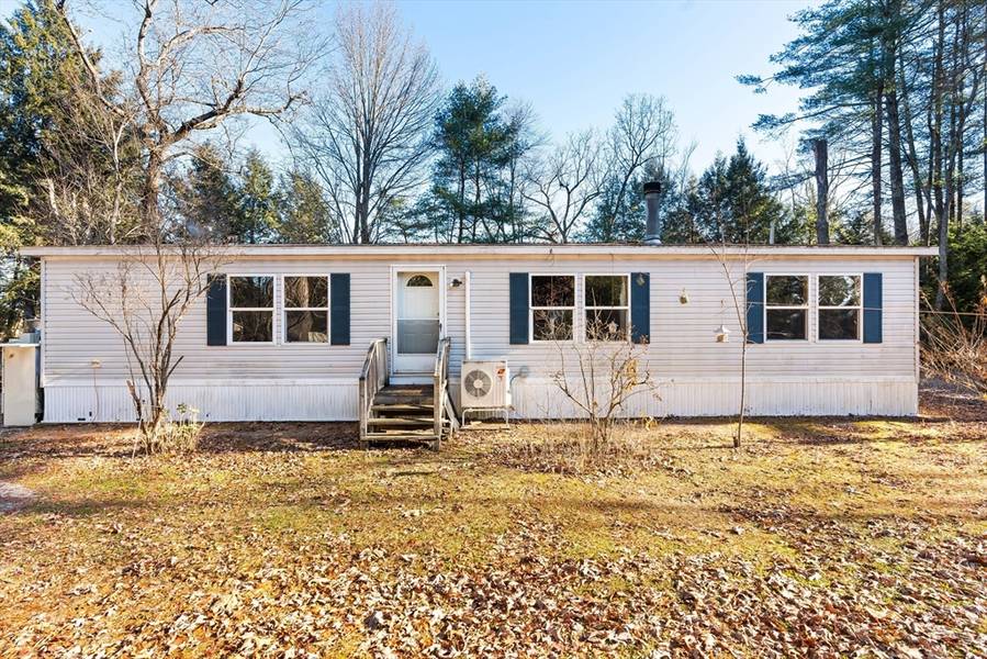 28 Daniel Shays Hwy, Orange, MA 01364