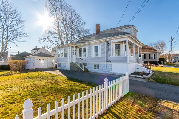 56 Alden St, New Bedford, MA 02740