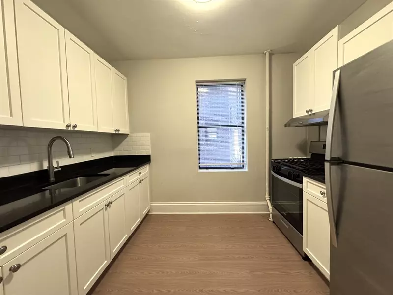 335 Broadway #12, Somerville, MA 02145