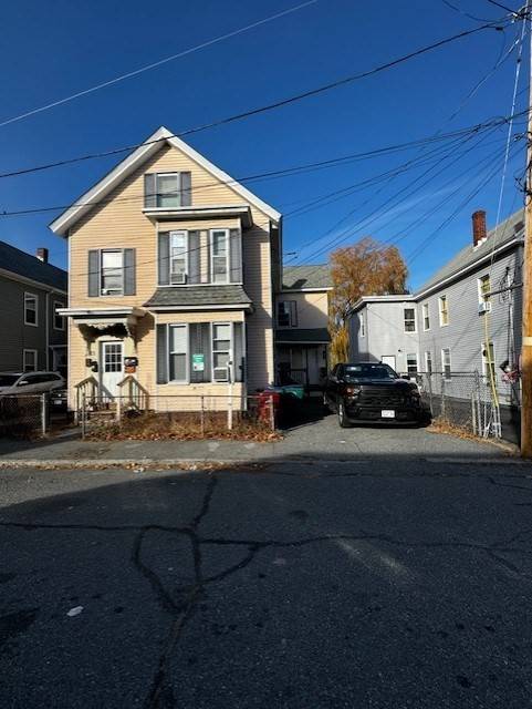 23 Ralph St, Lowell, MA 01851