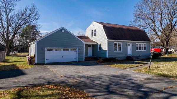 Acushnet, MA 02743,1207 Main St